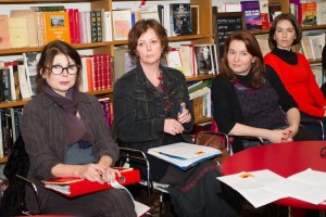 Sophie Manuel, la présidente, entourée des deux vice-présidentes : Céline Noulin et Sandra Le Bricquir.